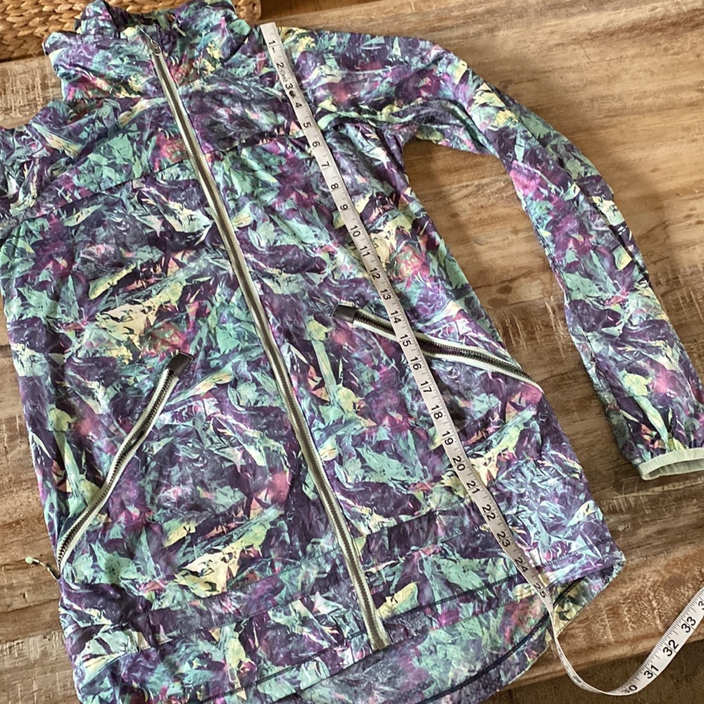Lululemon packable jacket - Picture 14 of 16